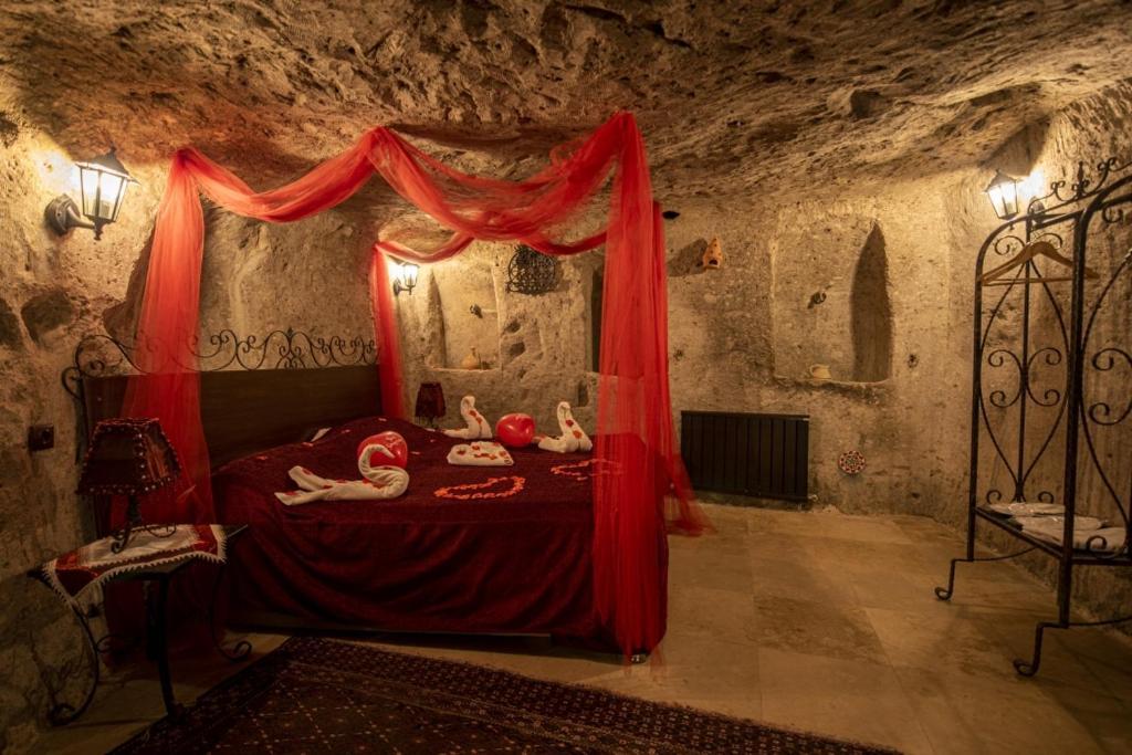 Cappadocia Antique Gelveri Cave Hotel Guzelyurt Exterior photo