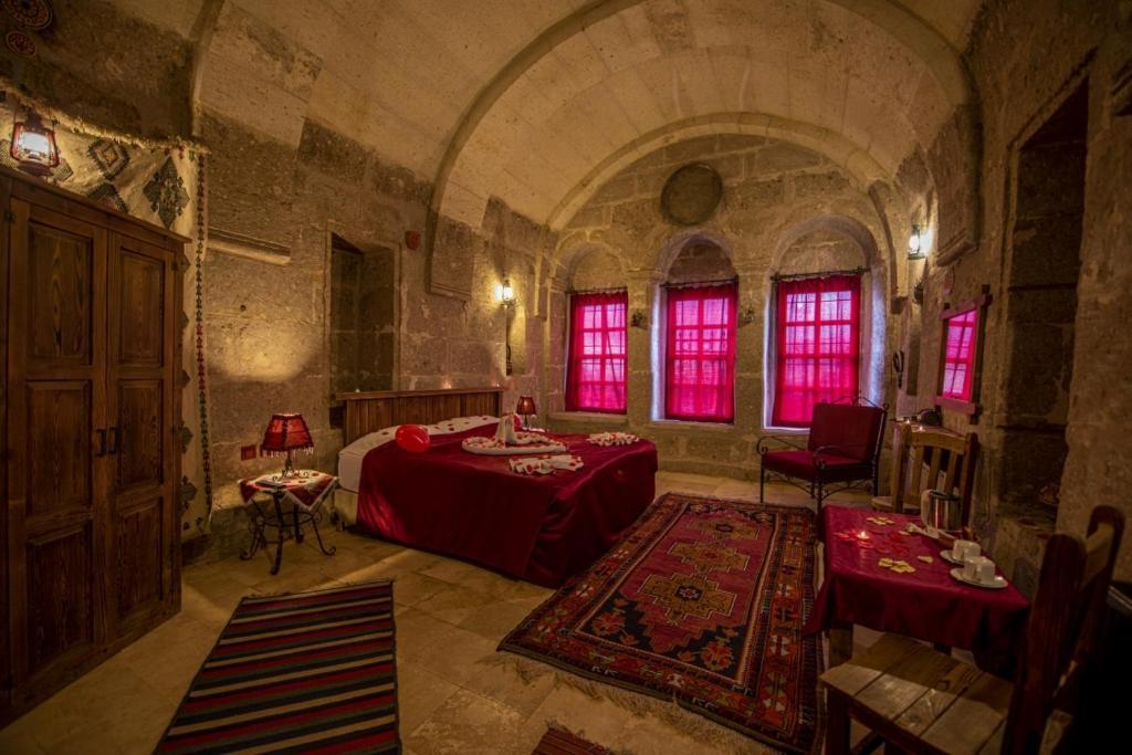 Cappadocia Antique Gelveri Cave Hotel Guzelyurt Exterior photo