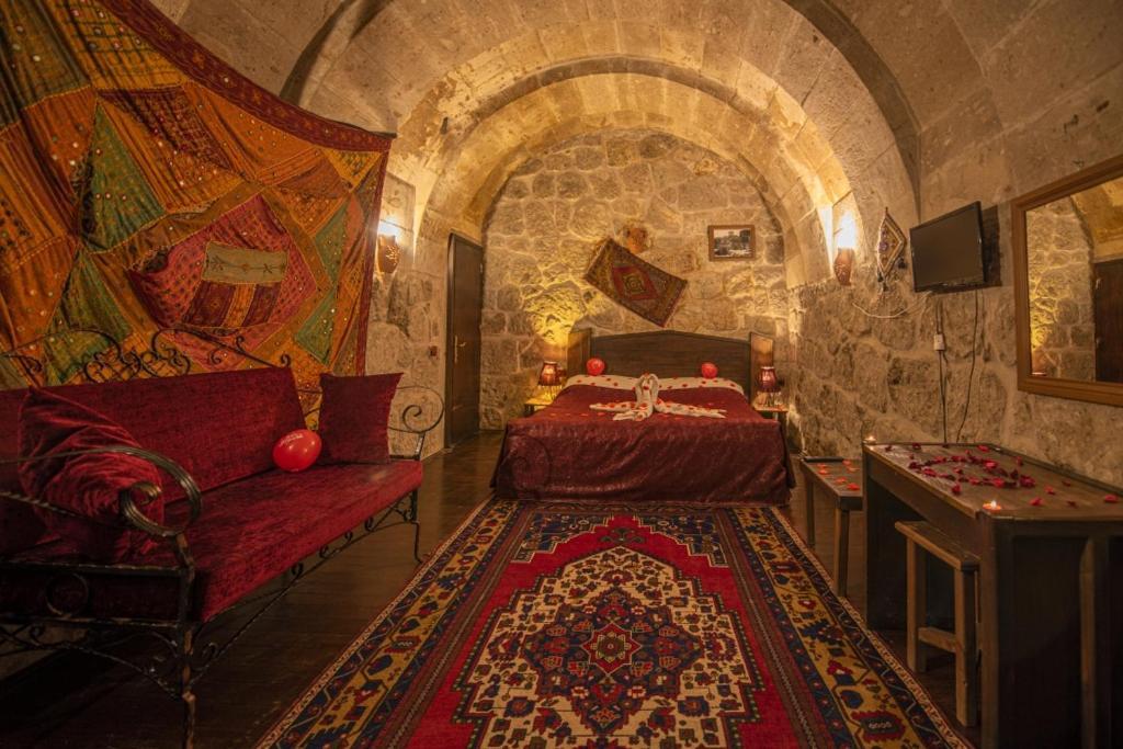 Cappadocia Antique Gelveri Cave Hotel Guzelyurt Exterior photo