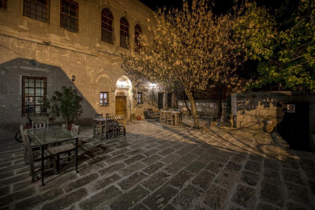 Cappadocia Antique Gelveri Cave Hotel Guzelyurt Exterior photo